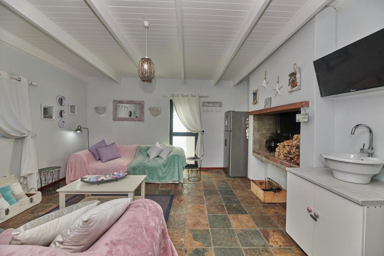 Fraai Uitzicht Struisbaai Apartment Bagian luar foto