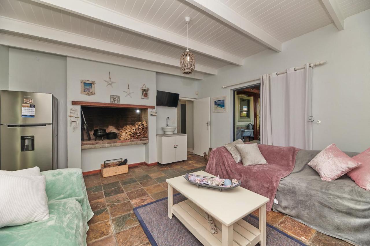 Fraai Uitzicht Struisbaai Apartment Bagian luar foto