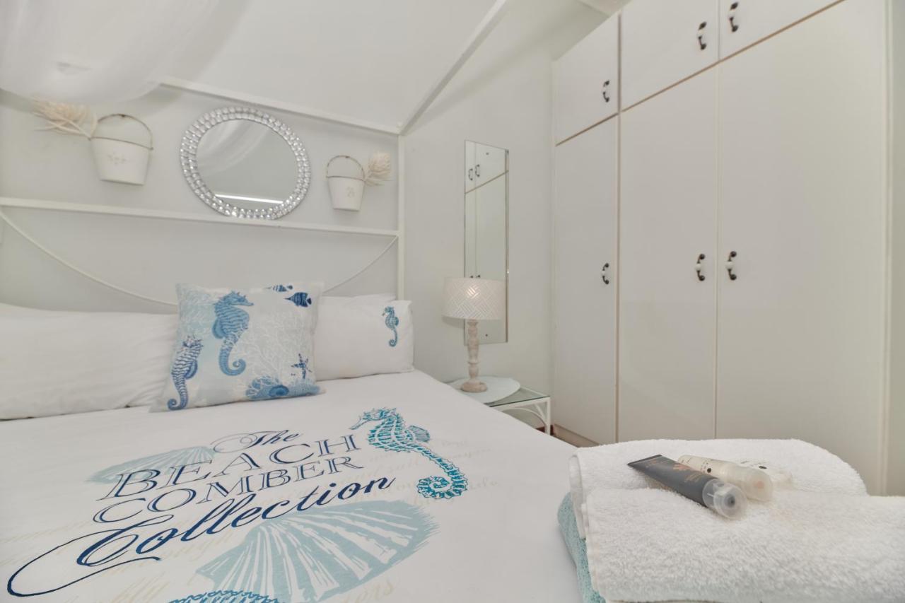 Fraai Uitzicht Struisbaai Apartment Bagian luar foto